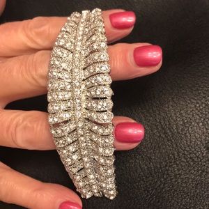 Crystal leaf hair clip by Tasha